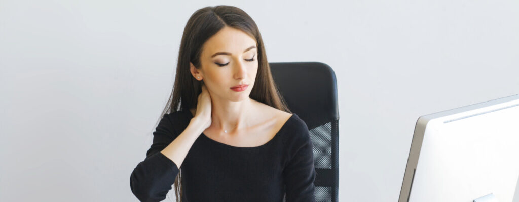Stiff_Neck_Remedies_Techniques_for_Easing_Discomfort